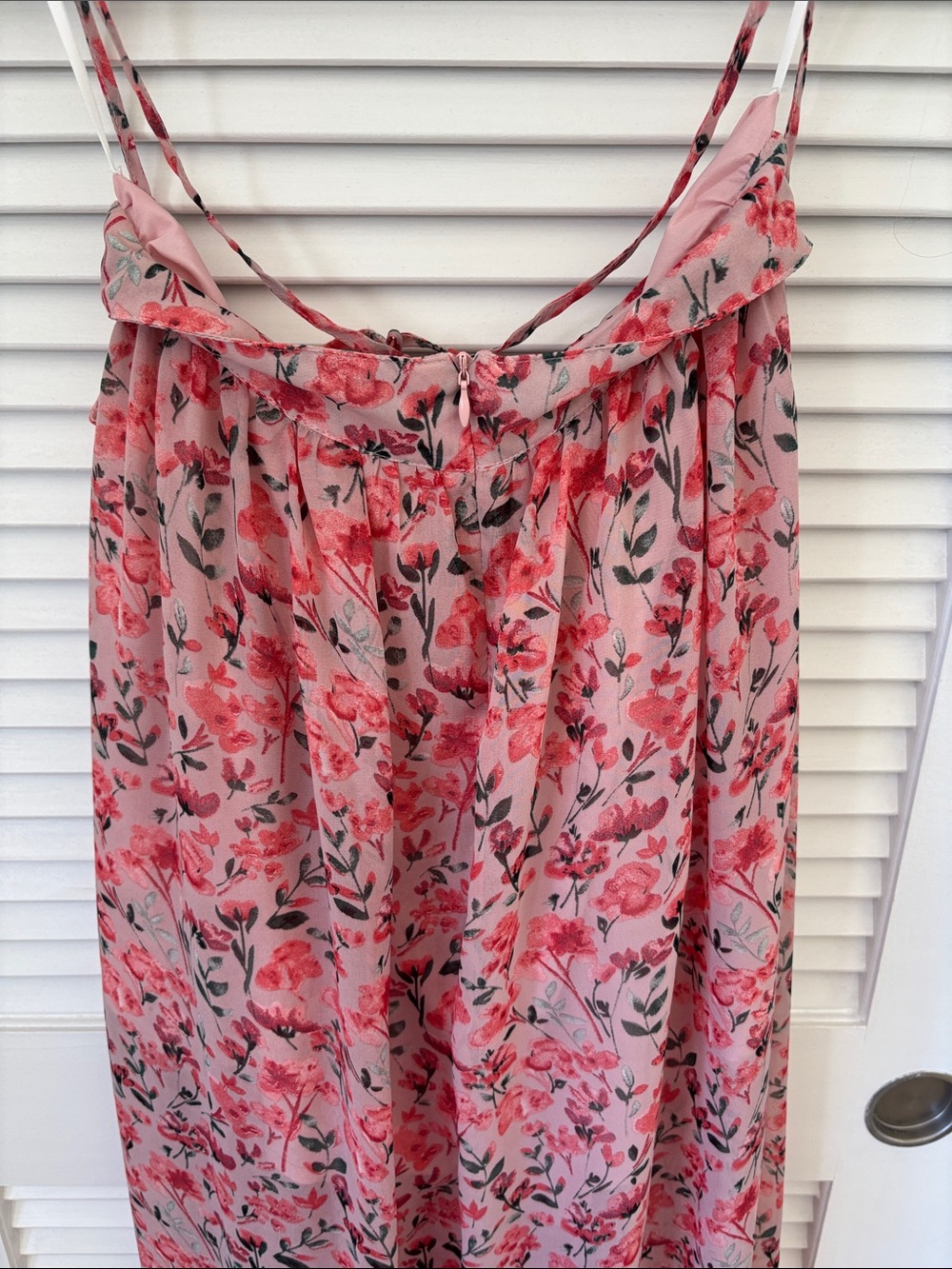 SHEIN Pink Floral Cutout V-Neck Maxi Dress - Picture 3 of 4